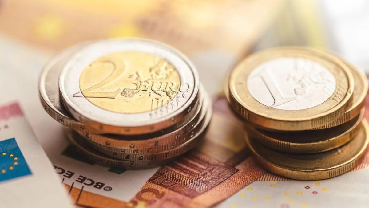 Maximize Your Wealth: The Importance of High-Interest Savings Accounts Explained