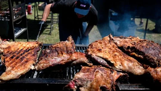 Argentines Reduce Yearly Beef Consumption Amid Soaring Prices